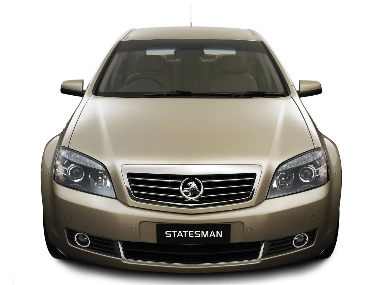 Holden WM Statesman (2006) – zepředu