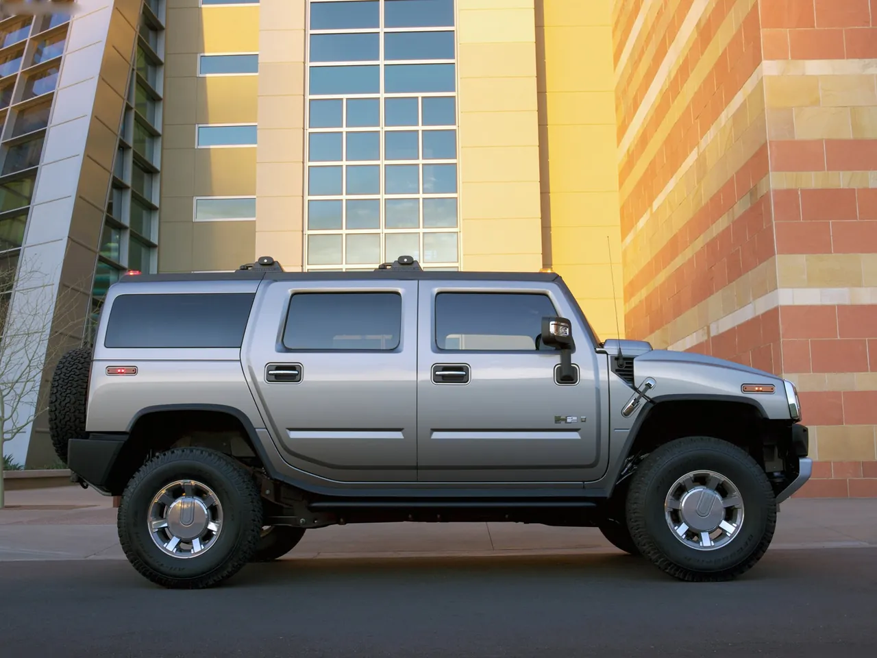 Hummer H2 (2008) – boční profil