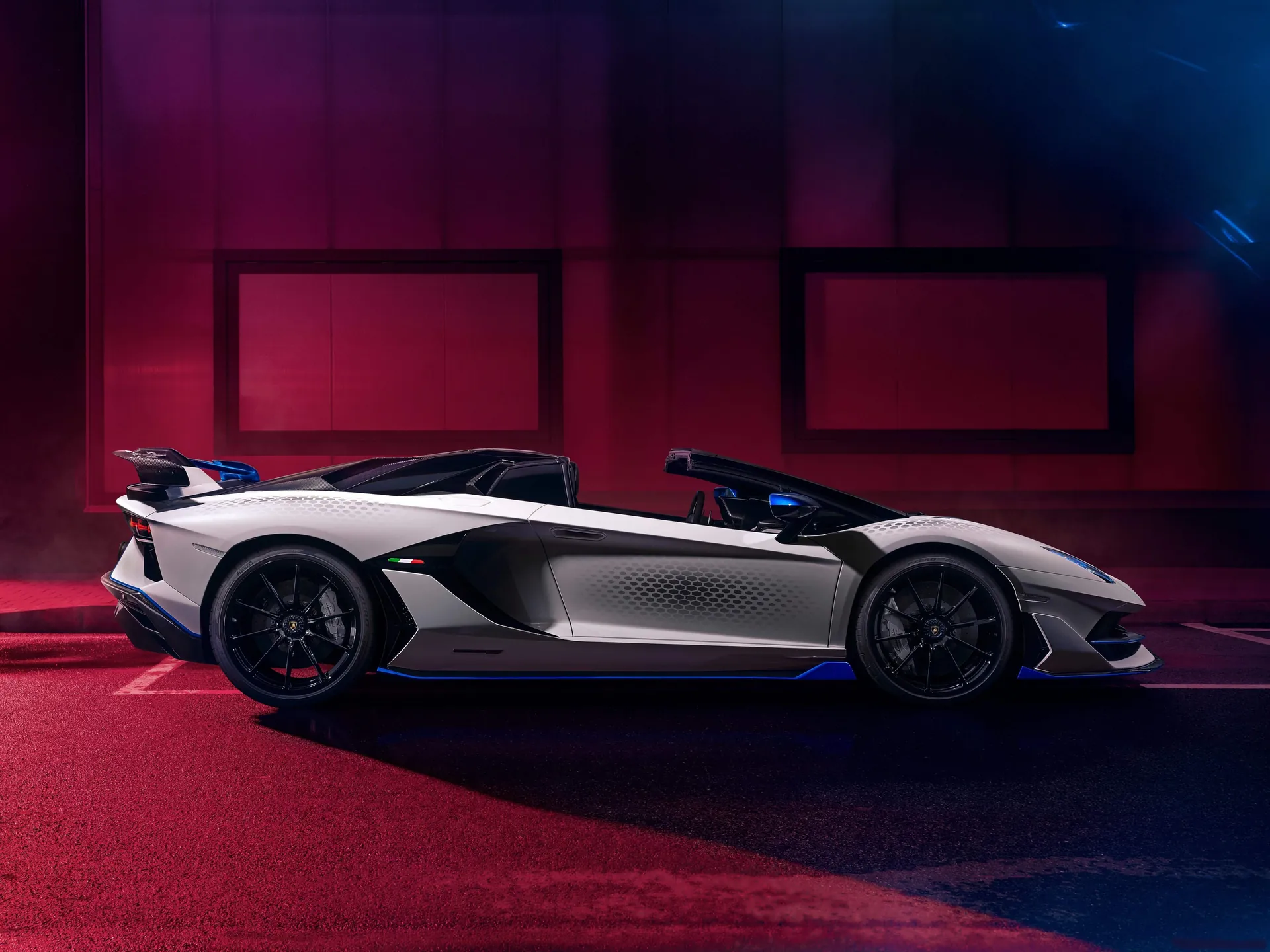 Lamborghini Aventador SVJ Roadster Xago Edition (2020) – boční profil