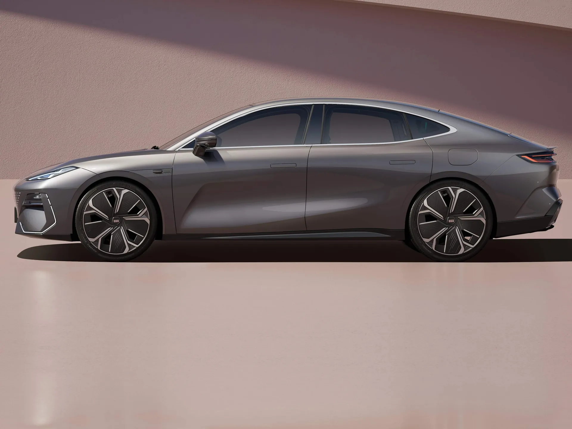 Geely Galaxy E8 (2024) – boční profil