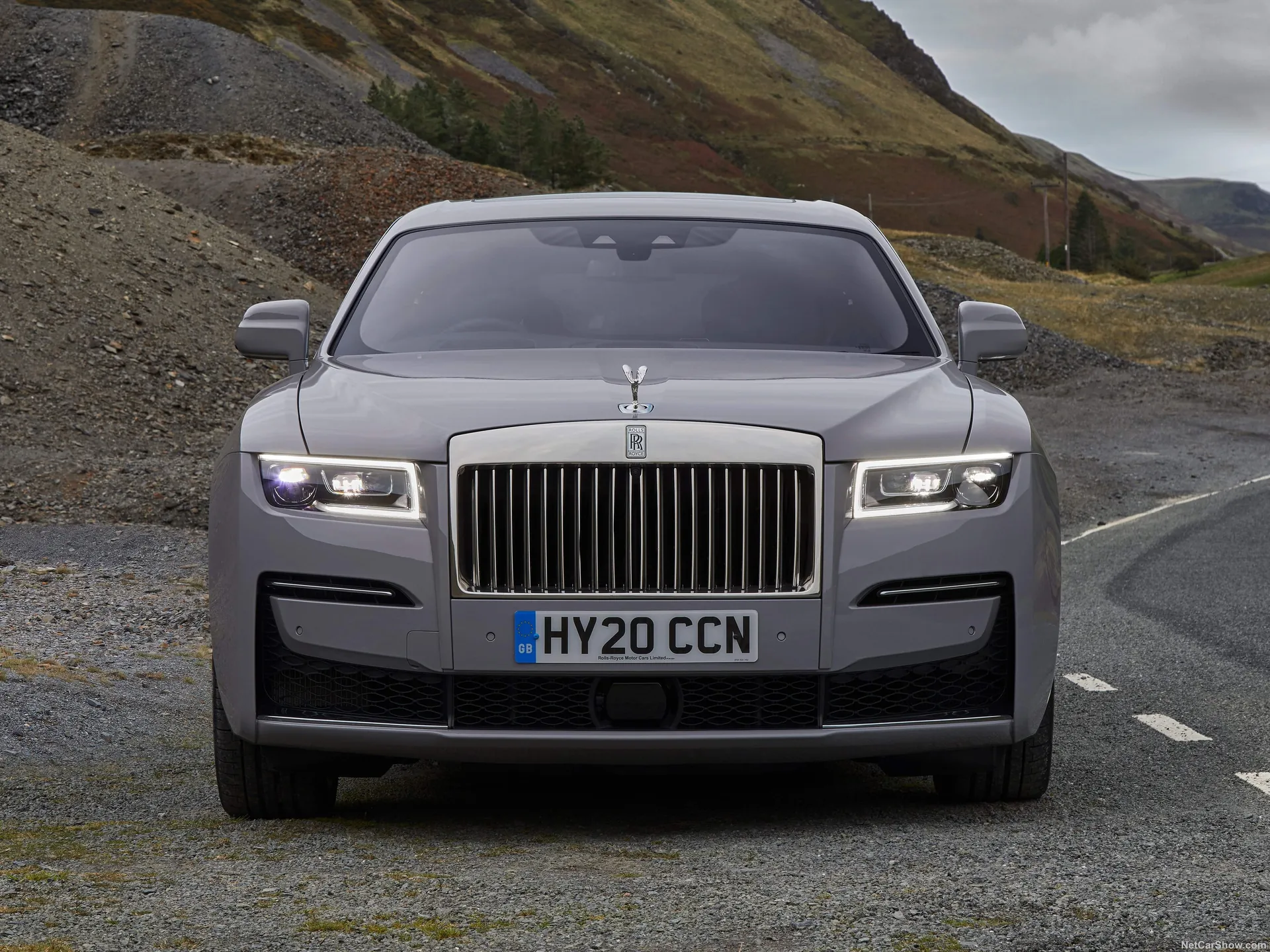 Rolls-Royce Ghost (2021) – zepředu