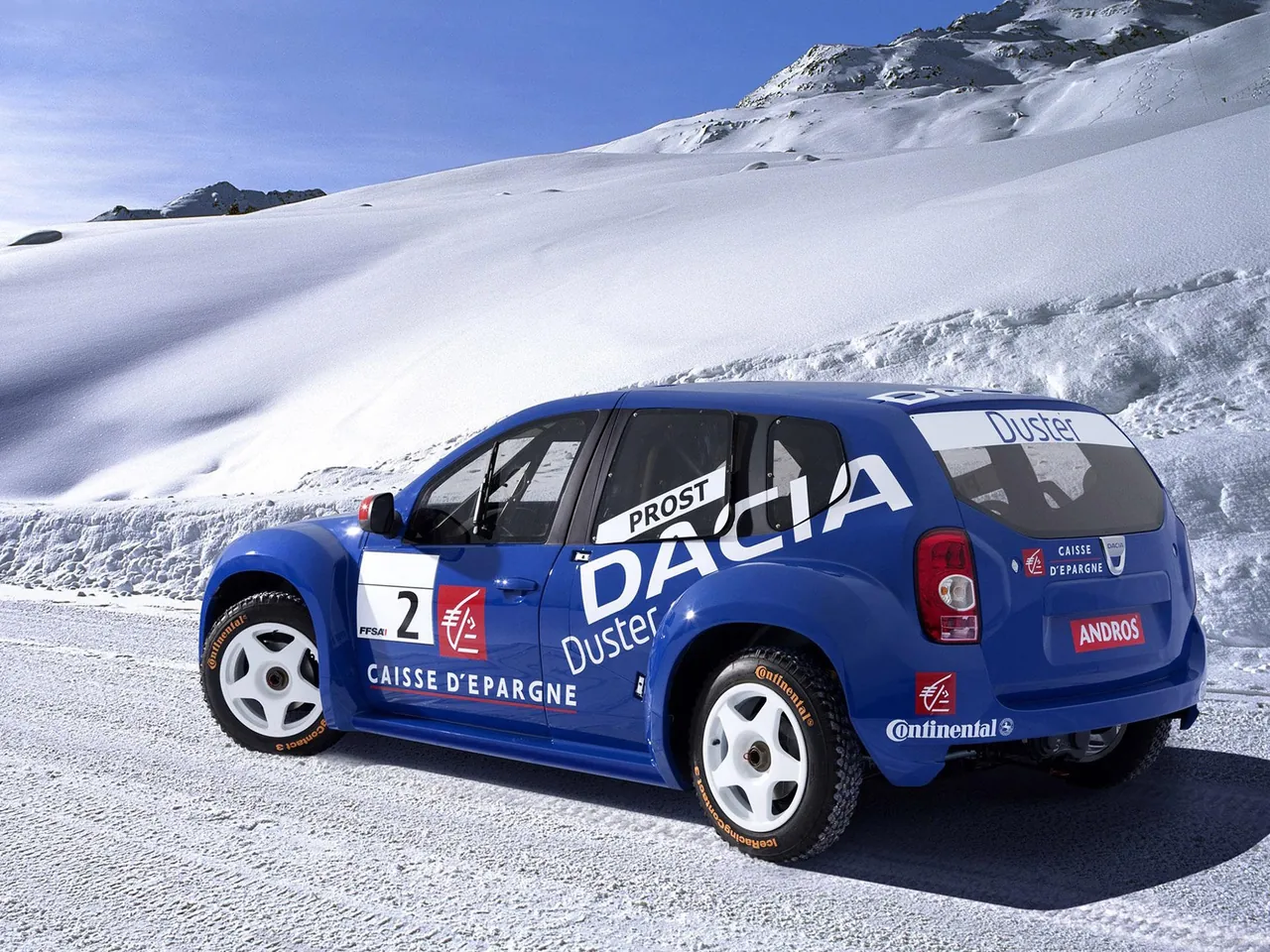 Dacia Duster Trophee Andros (2010) – zadní tříčtvrteční pohled