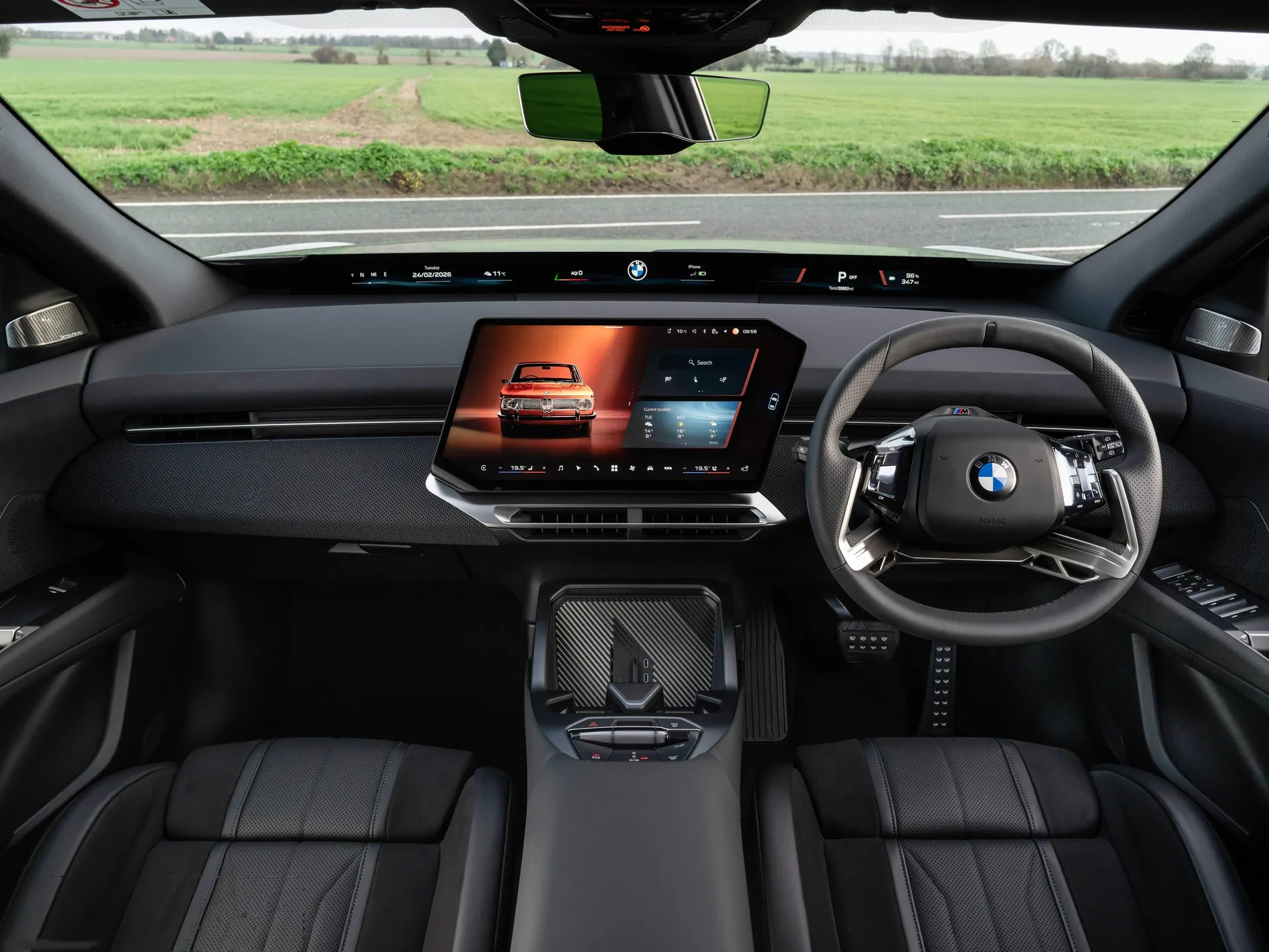 BMW iX3 [UK] (2026) – interiér