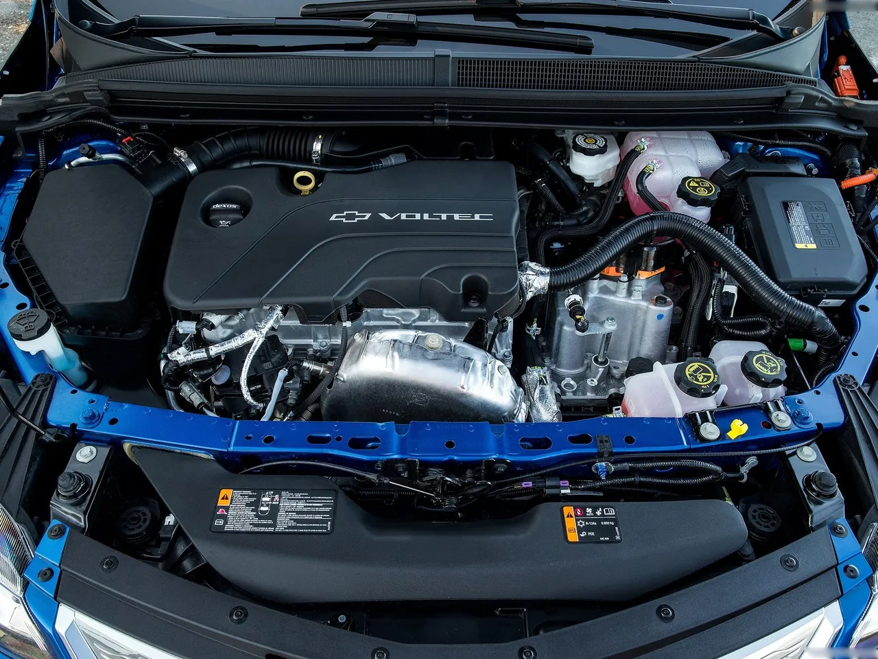 Chevrolet Volt (2016) – motorový prostor