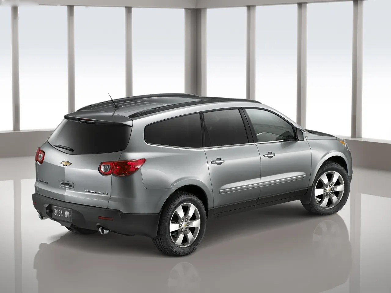 Chevrolet Traverse (2009) – zadní tříčtvrteční pohled