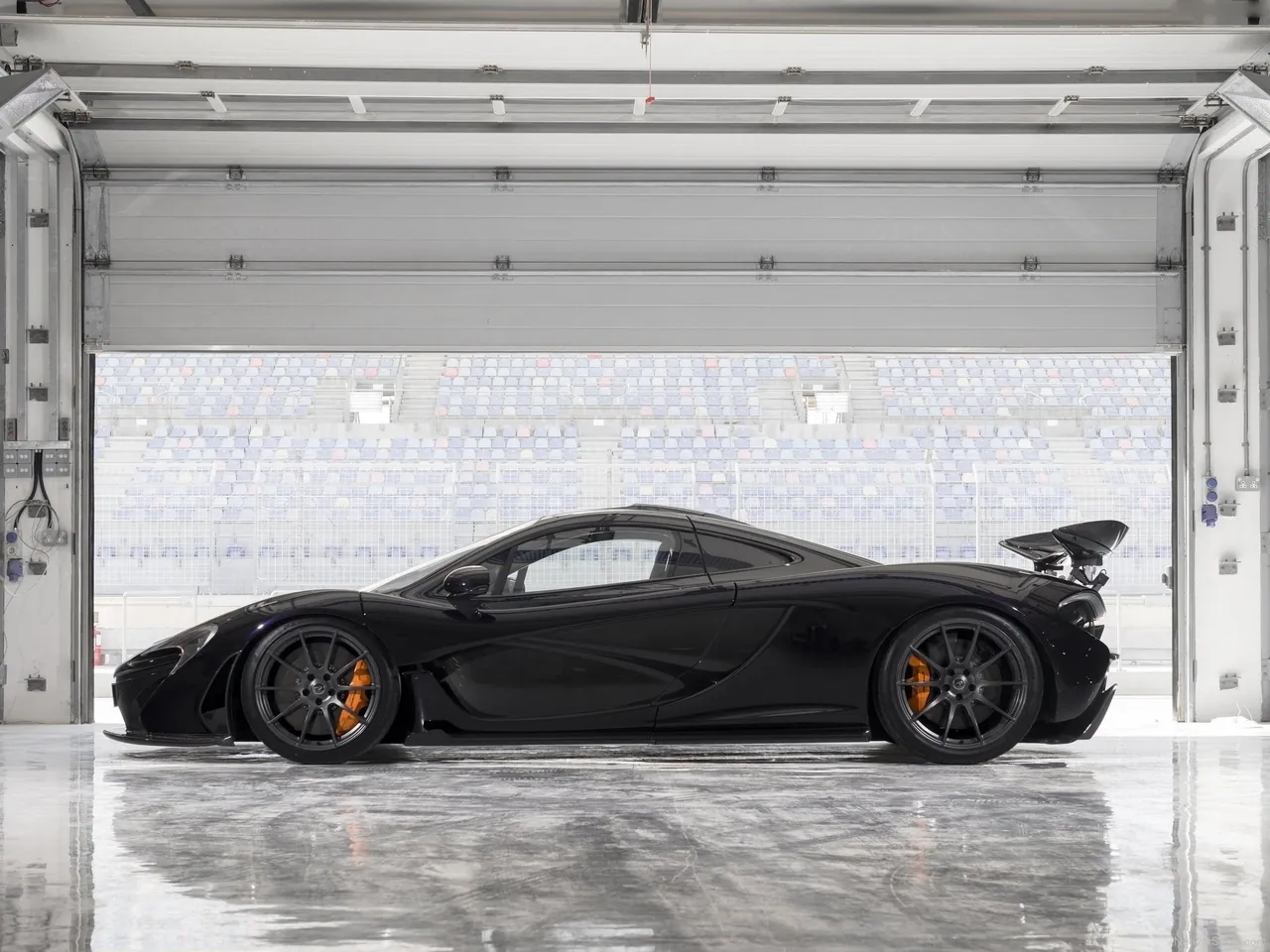 McLaren P1 (2014) – boční profil