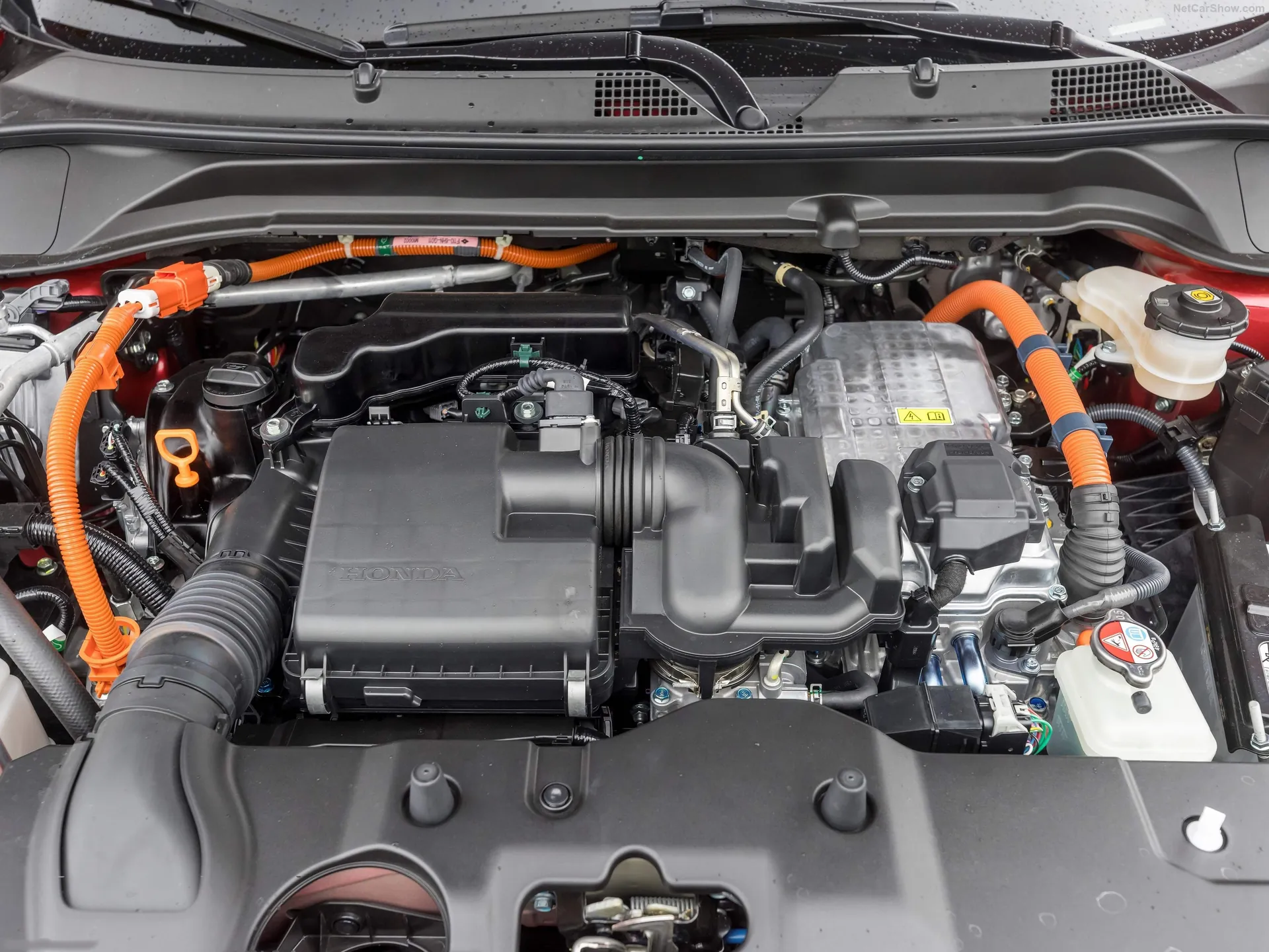 Honda HR-V (2022) – motorový prostor
