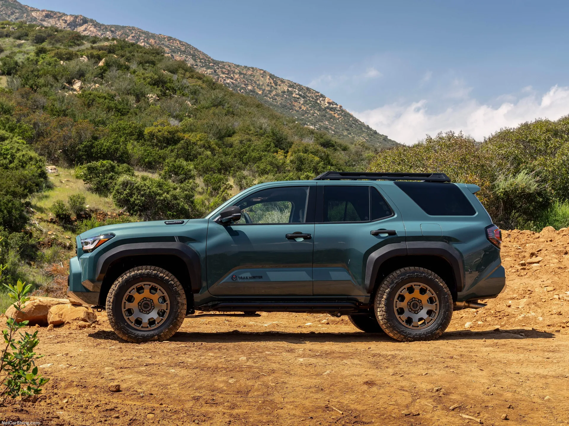 Toyota 4Runner Trailhunter (2025) – boční profil