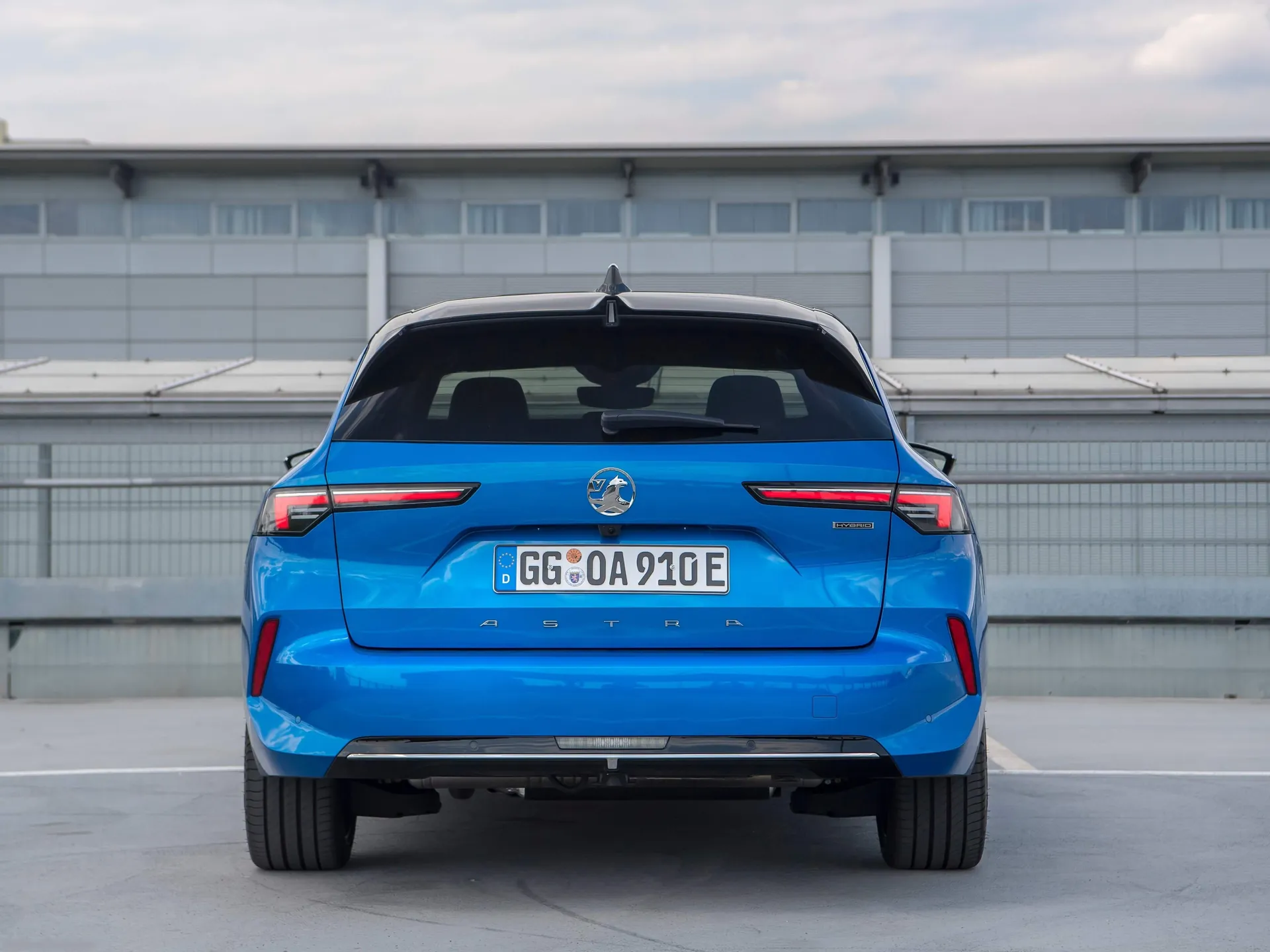 Vauxhall Astra Sports Tourer (2022) – zezadu