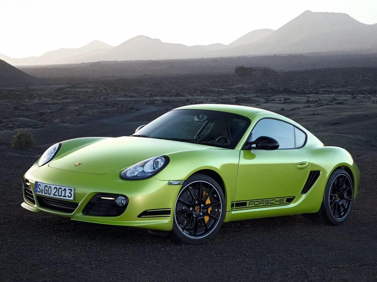 Porsche Cayman R (2011)