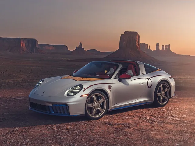 Porsche 911 Targa 4 GTS Jessie (2026)
