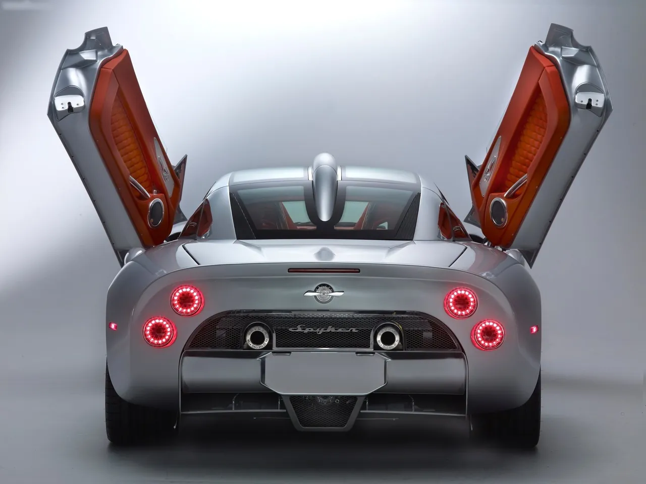 Spyker C8 Aileron (2008) – zezadu