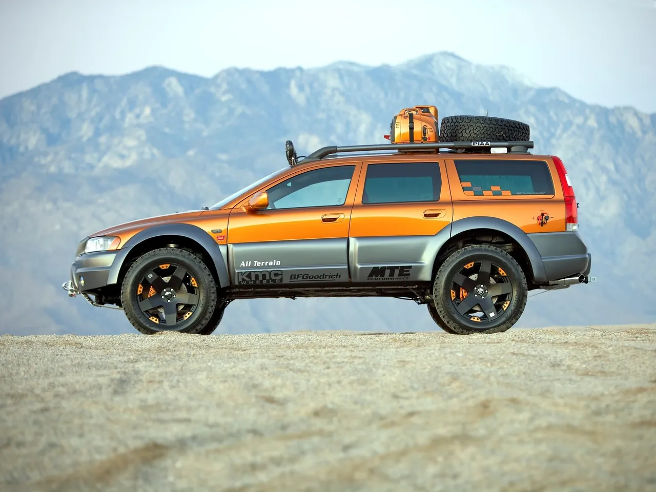 Volvo XC70 AT Concept (2005) – boční profil