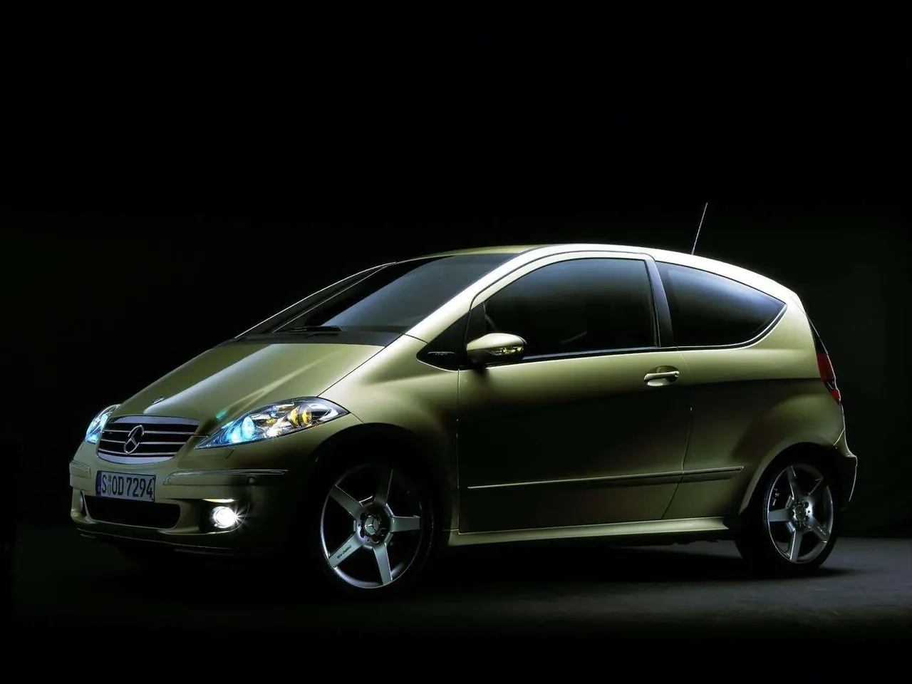 Mercedes-Benz A200 Avantgarde 3door (2005)