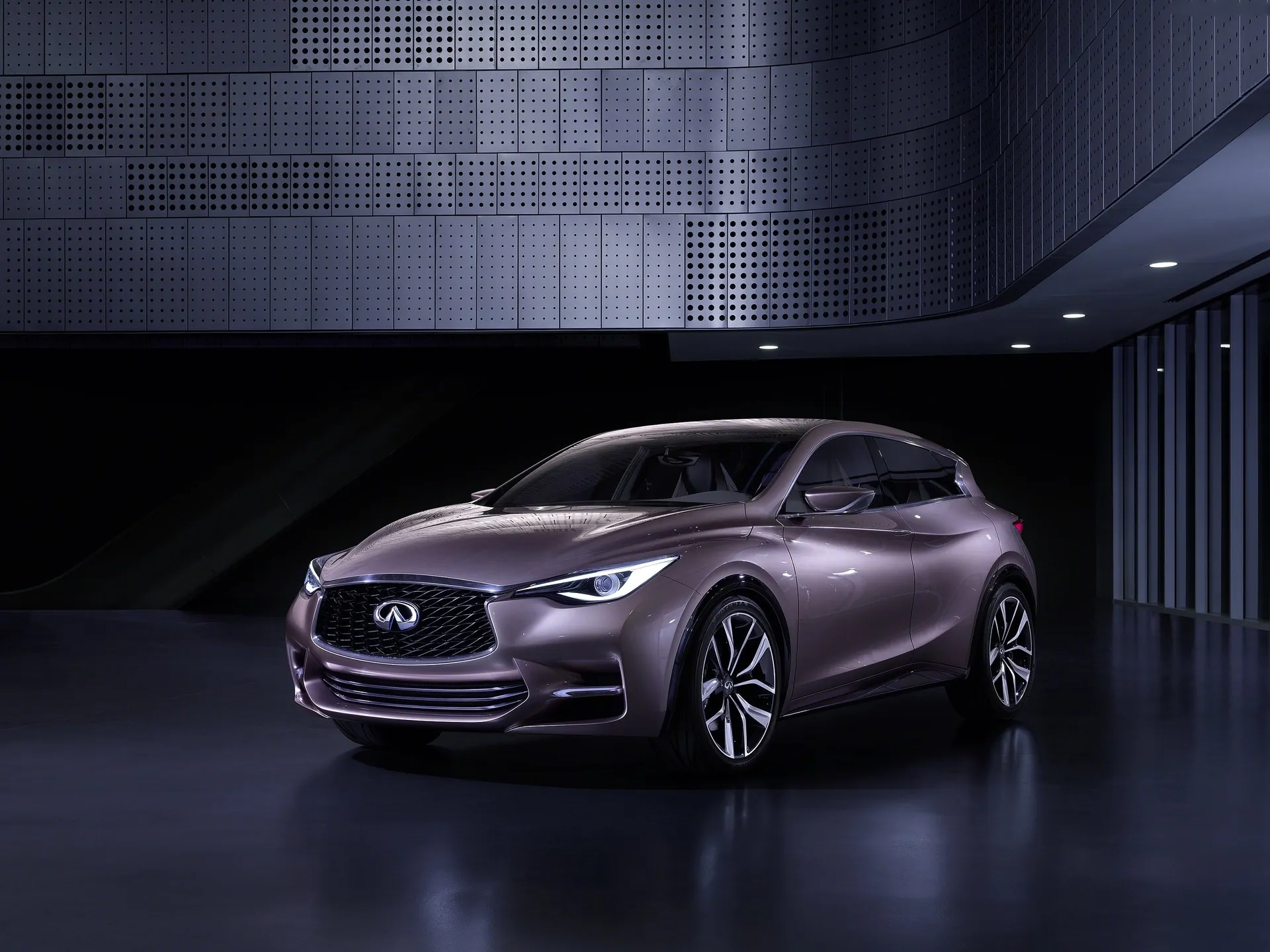 Infiniti Q30 Concept (2013)