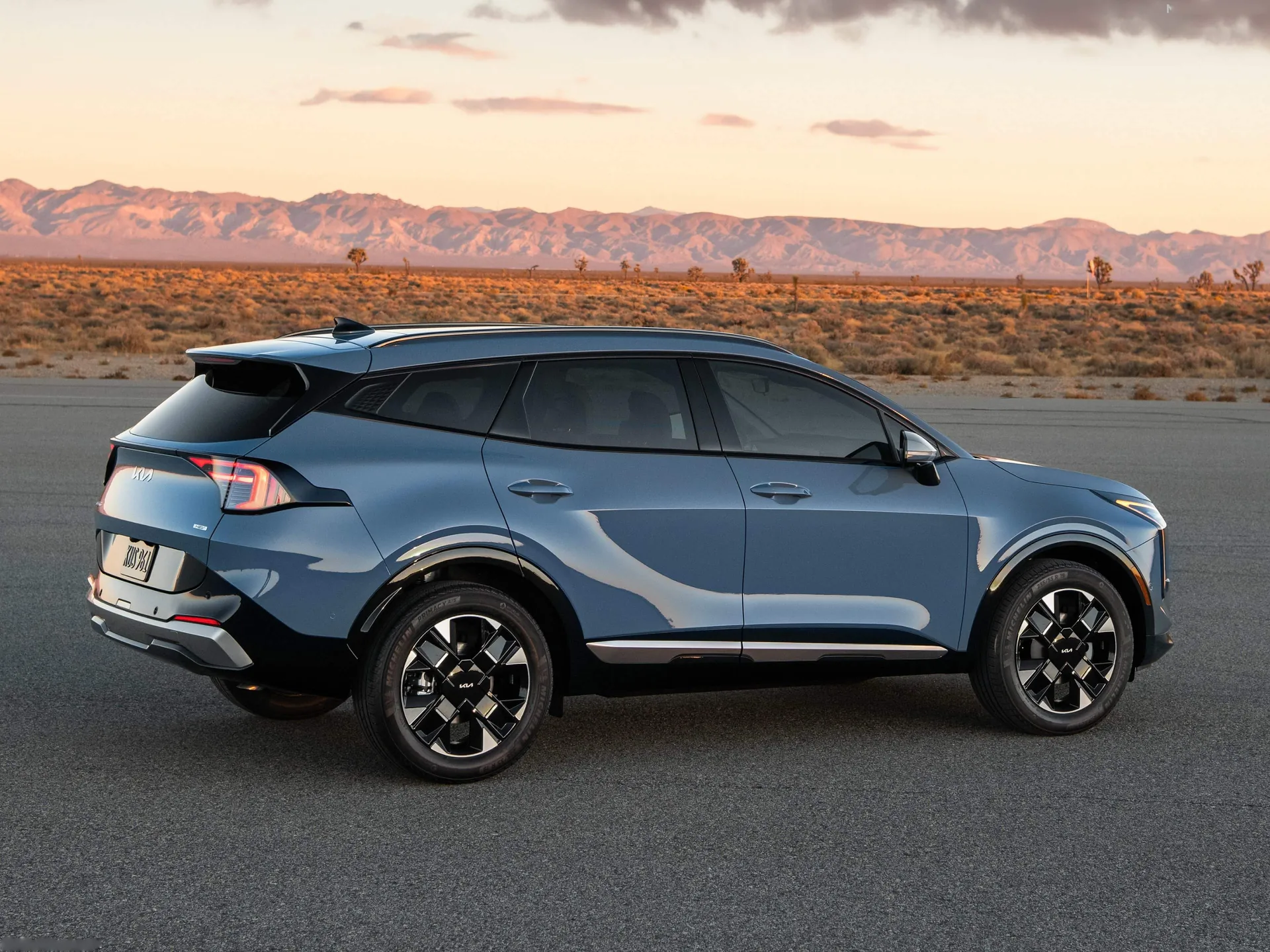 Kia Sportage (2026) – zadní tříčtvrteční pohled