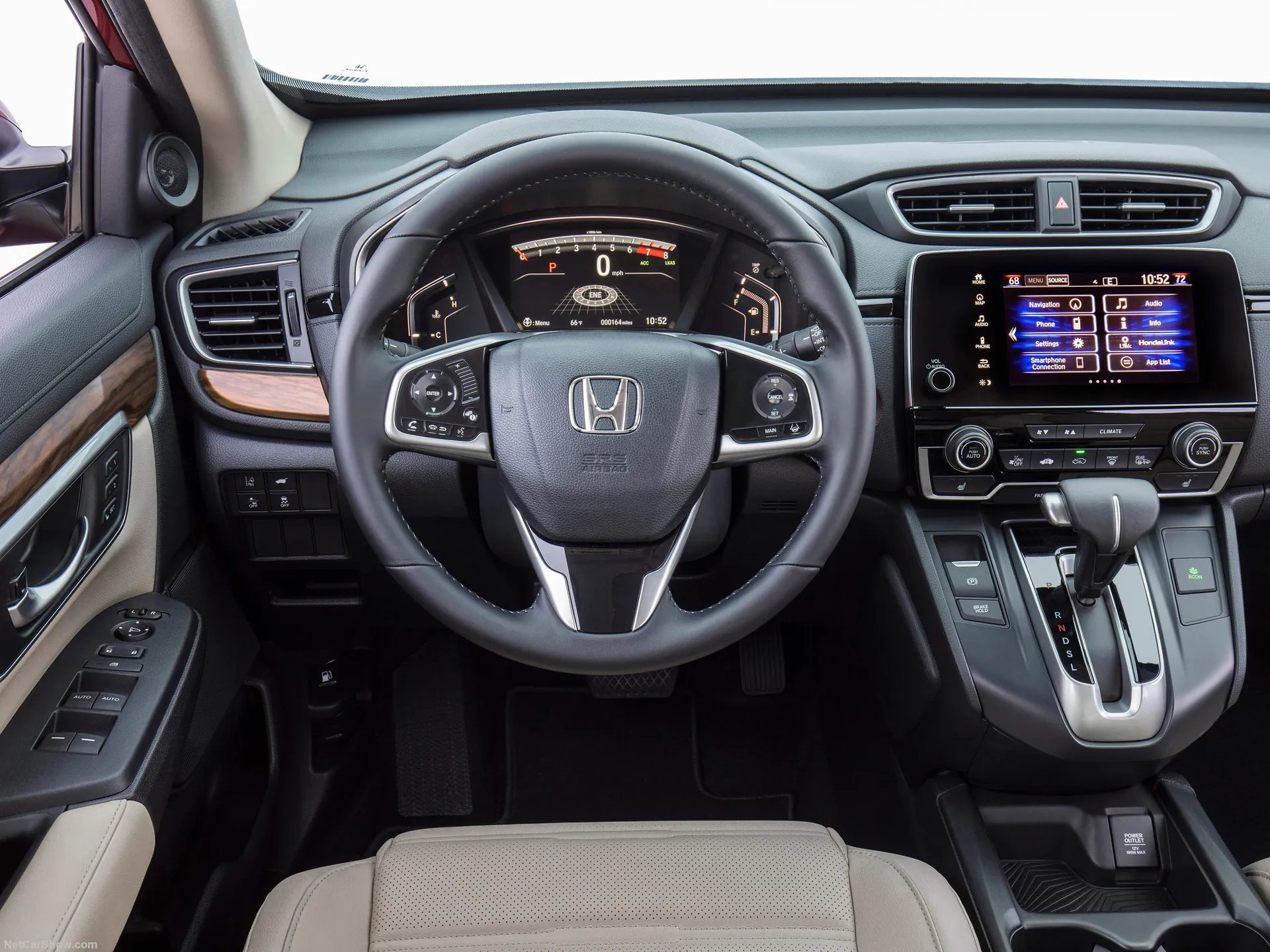 Honda CR-V (2017) – interiér