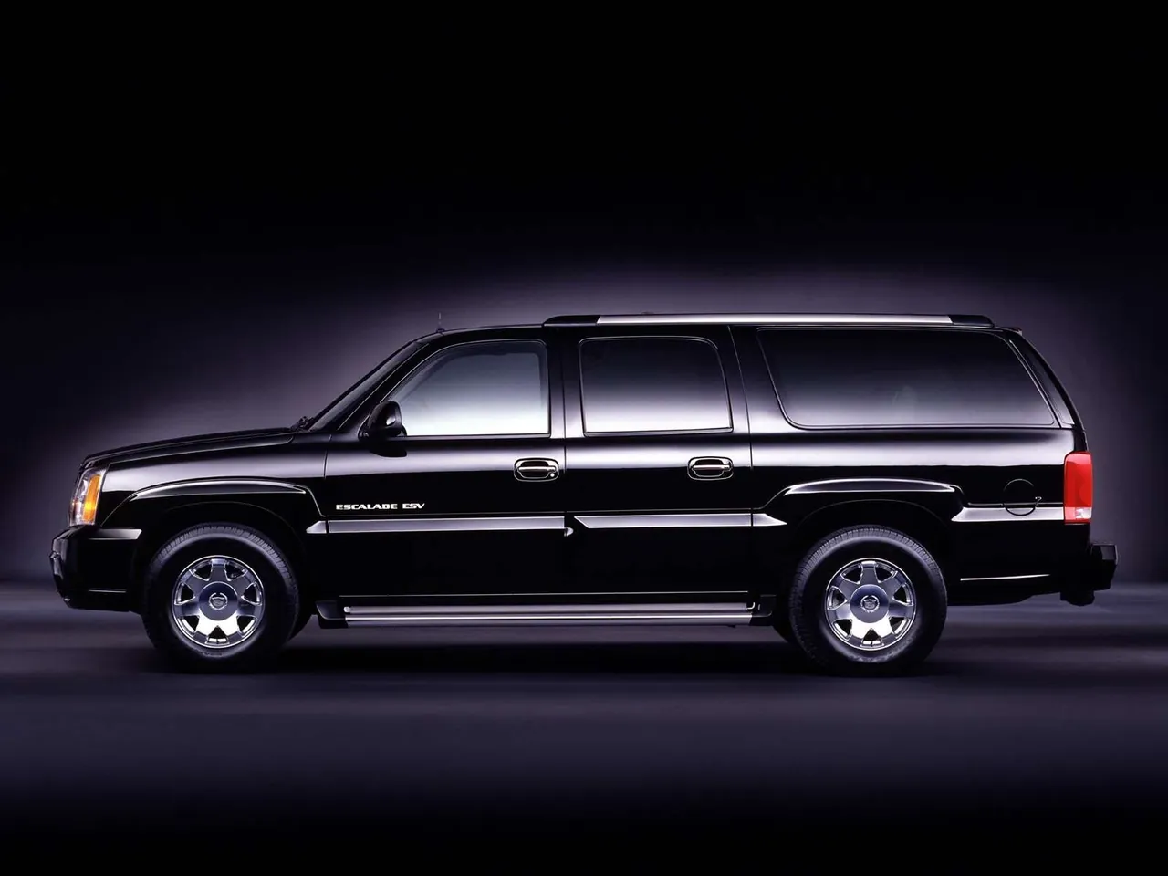 Cadillac Escalade ESV (2003) – boční profil