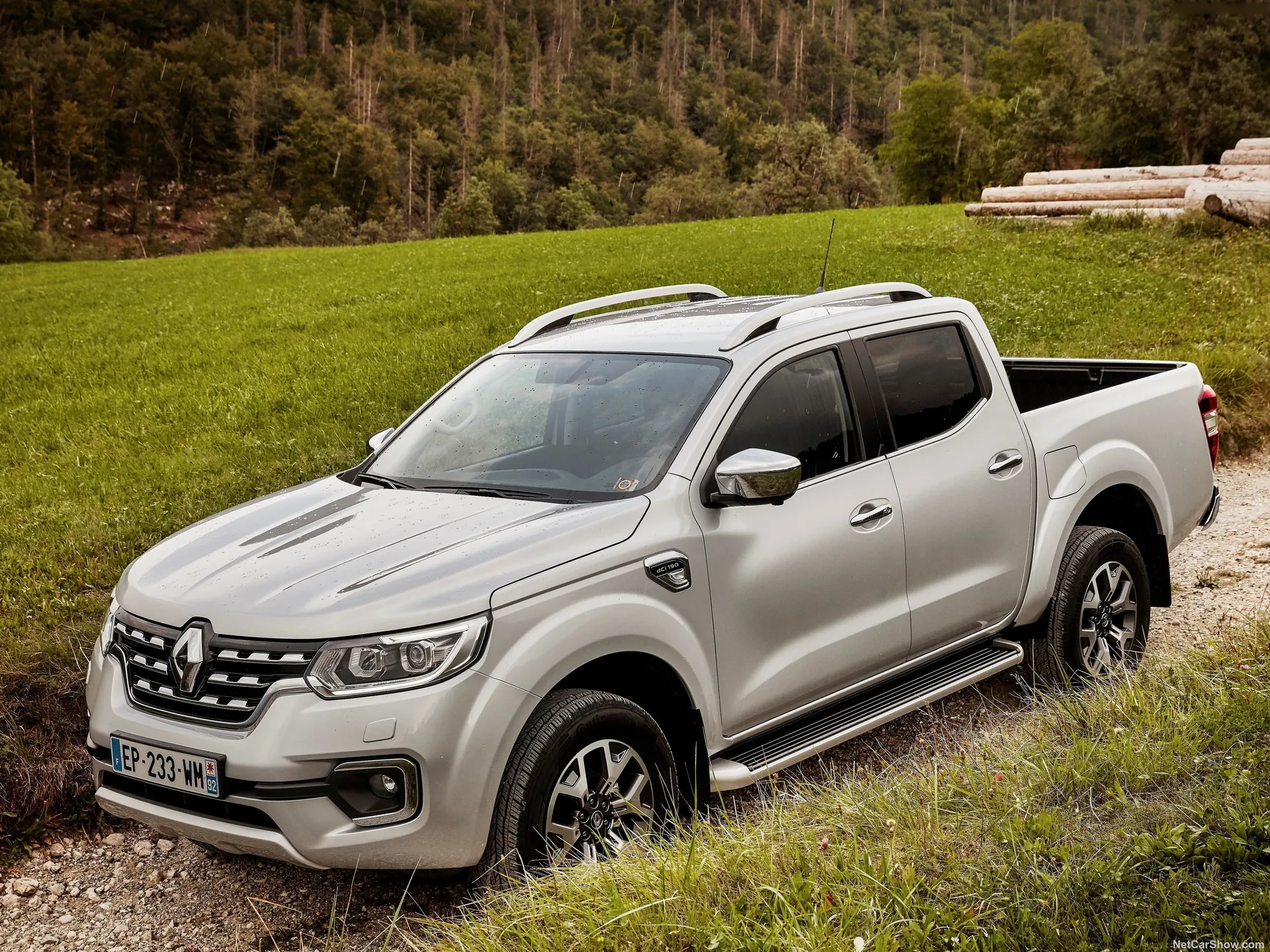 Renault Alaskan (2017)