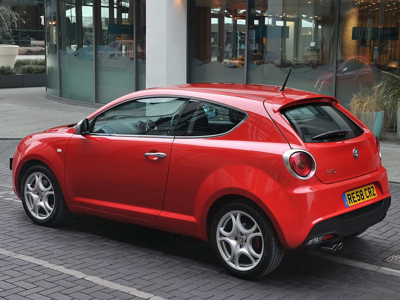 Alfa Romeo MiTo [UK] (2009) - Rear Three-Quarter
