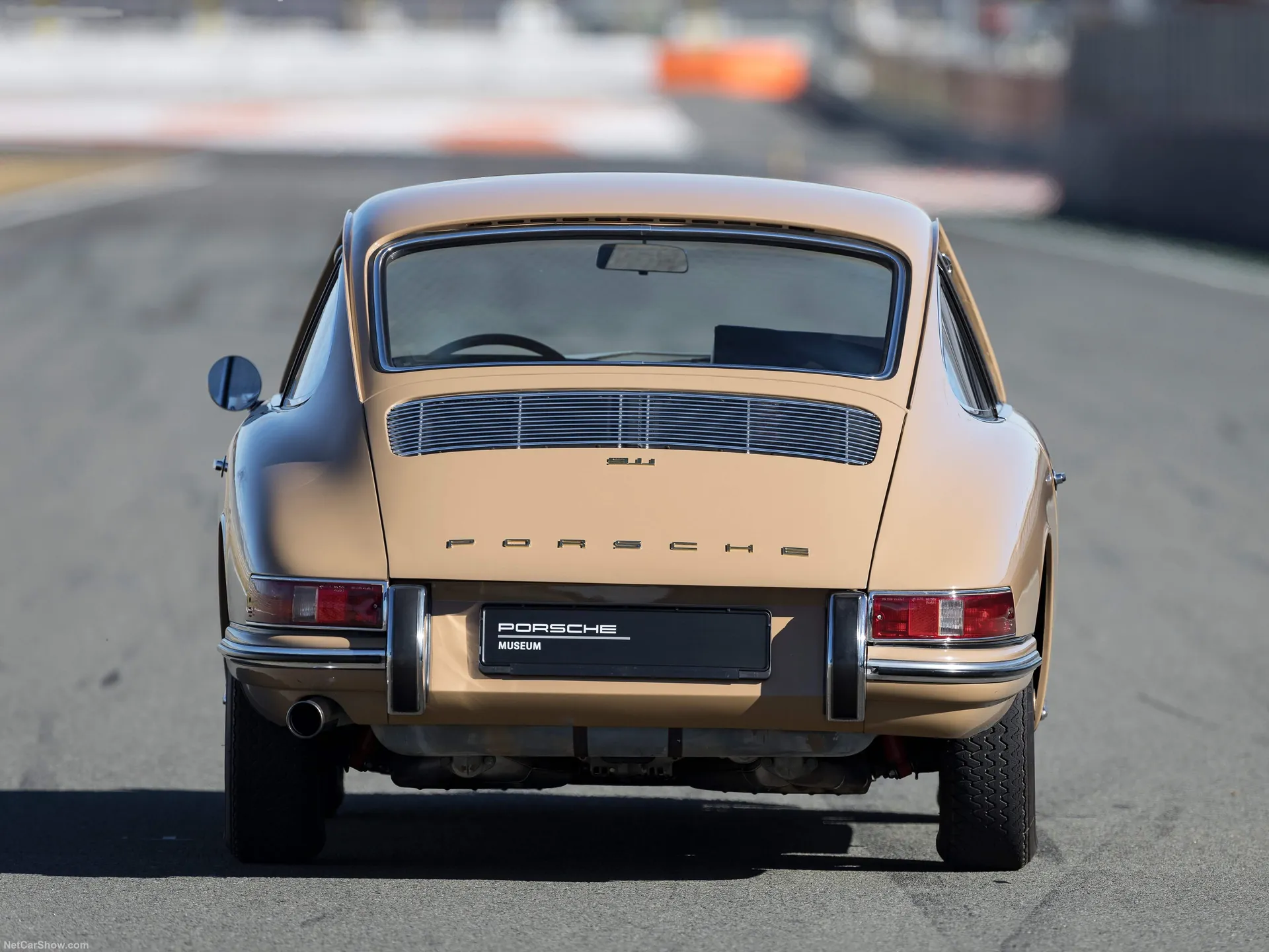 Porsche 911 2.0 Coupe (1964) - Rear