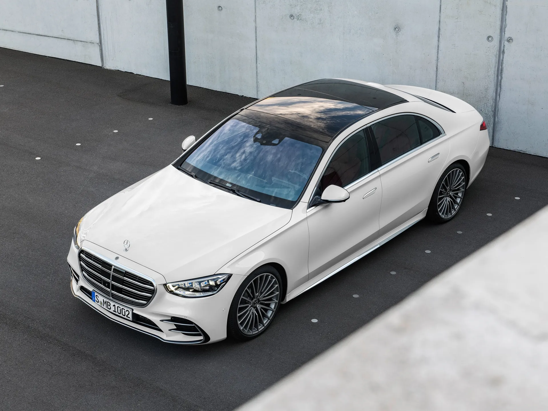 Mercedes-Benz S-Class (2021)