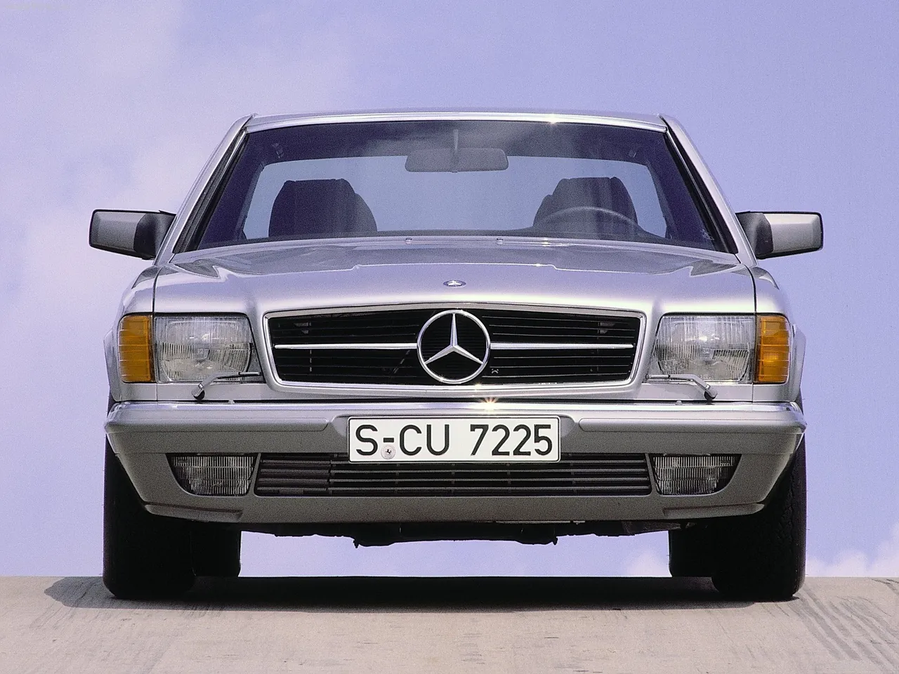 Mercedes-Benz S-Class Coupe (1981) - Front