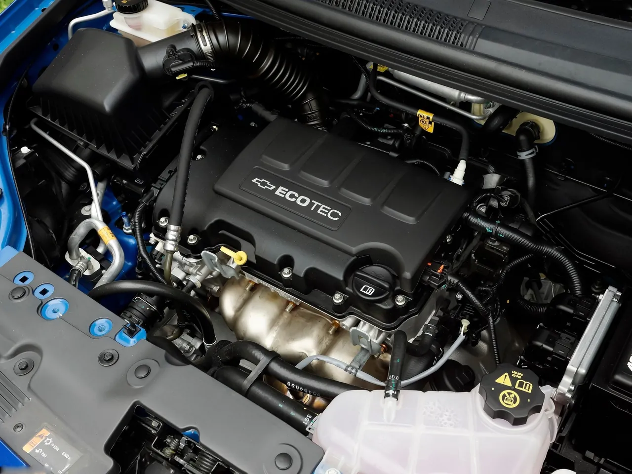 Chevrolet Aveo (2011) – motorový prostor
