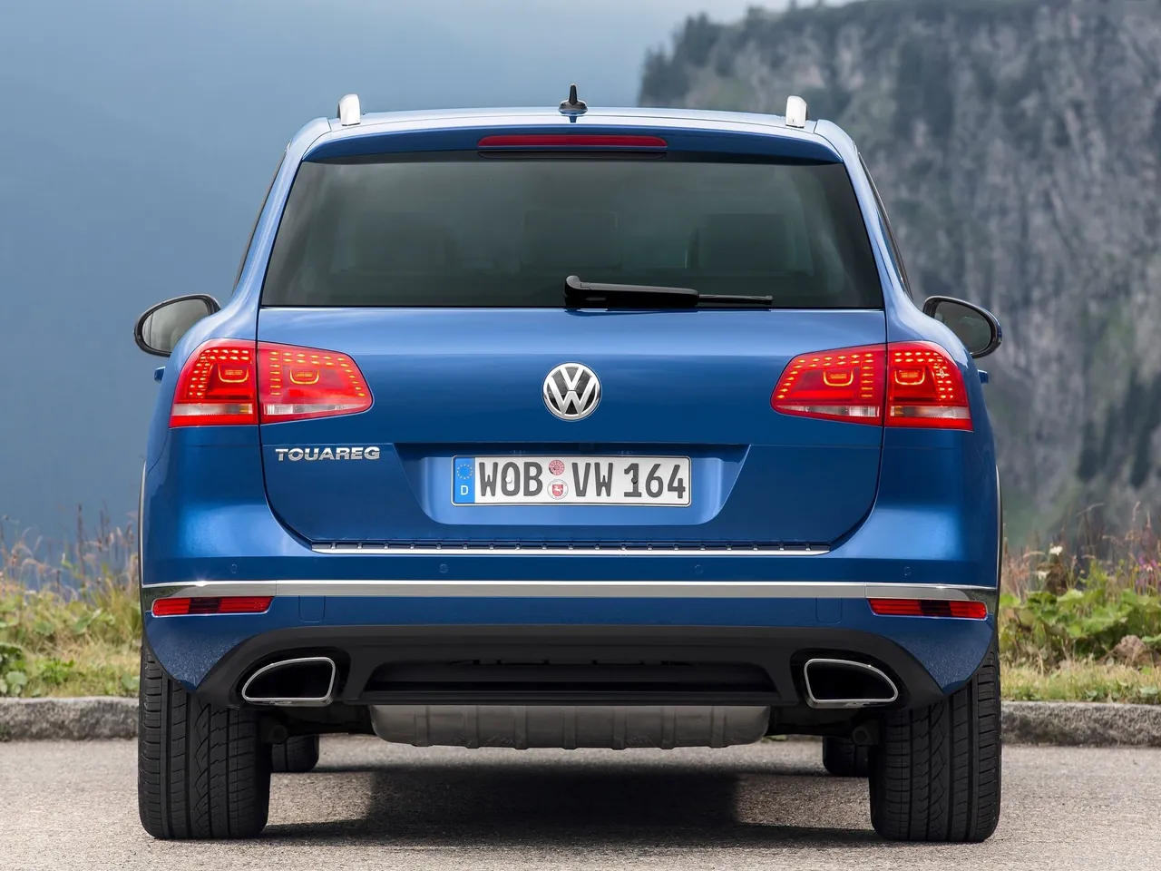 Volkswagen Touareg (2015) - Rear