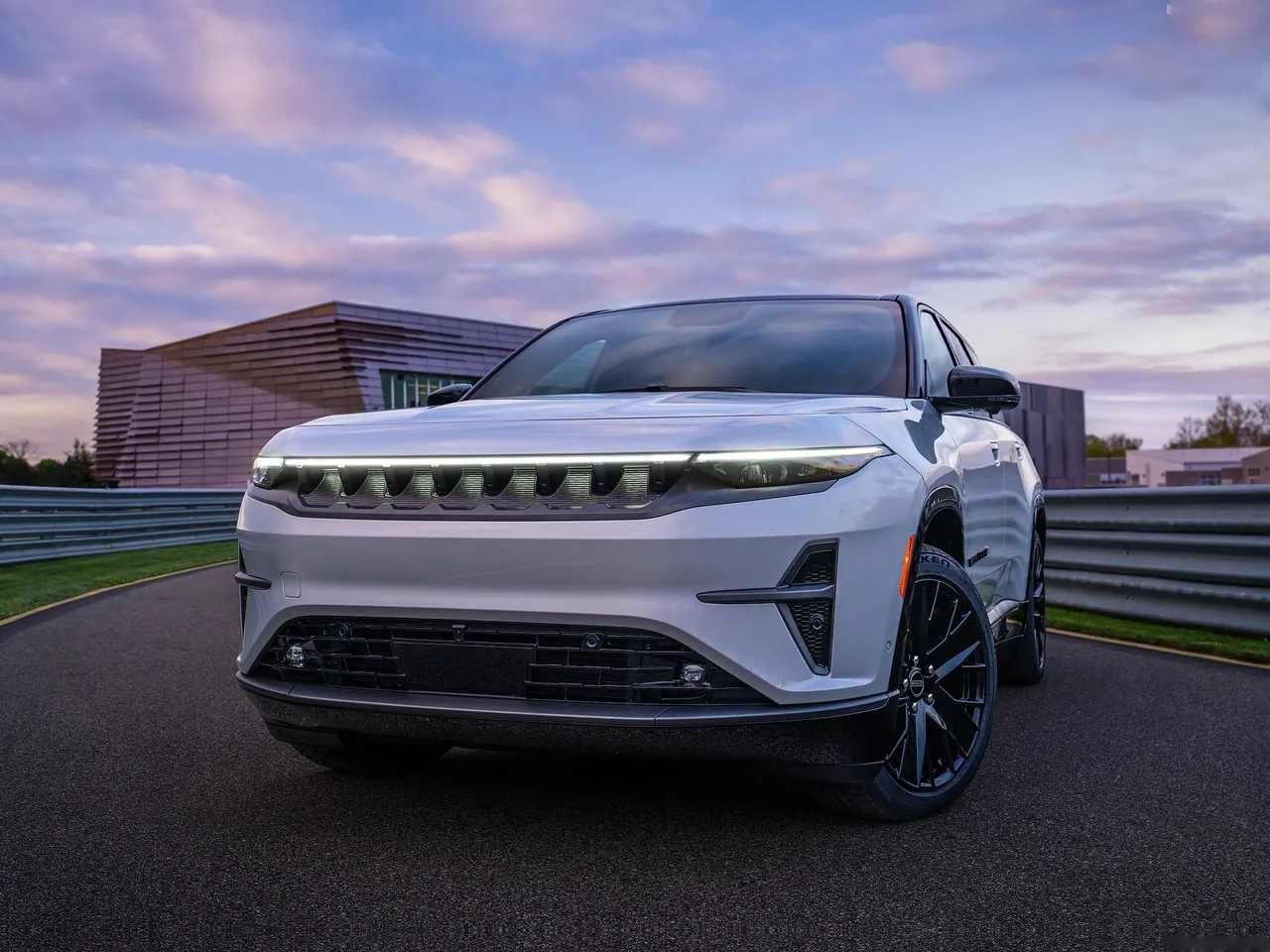 Jeep Wagoneer S (2024)