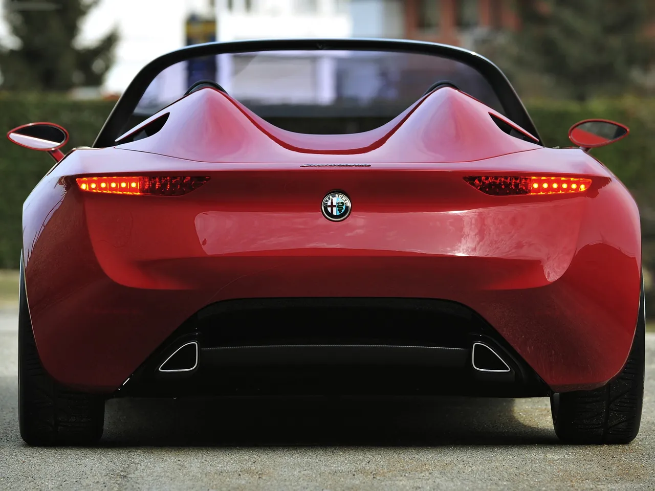 Alfa Romeo 2uettottanta Concept (2010) – zezadu