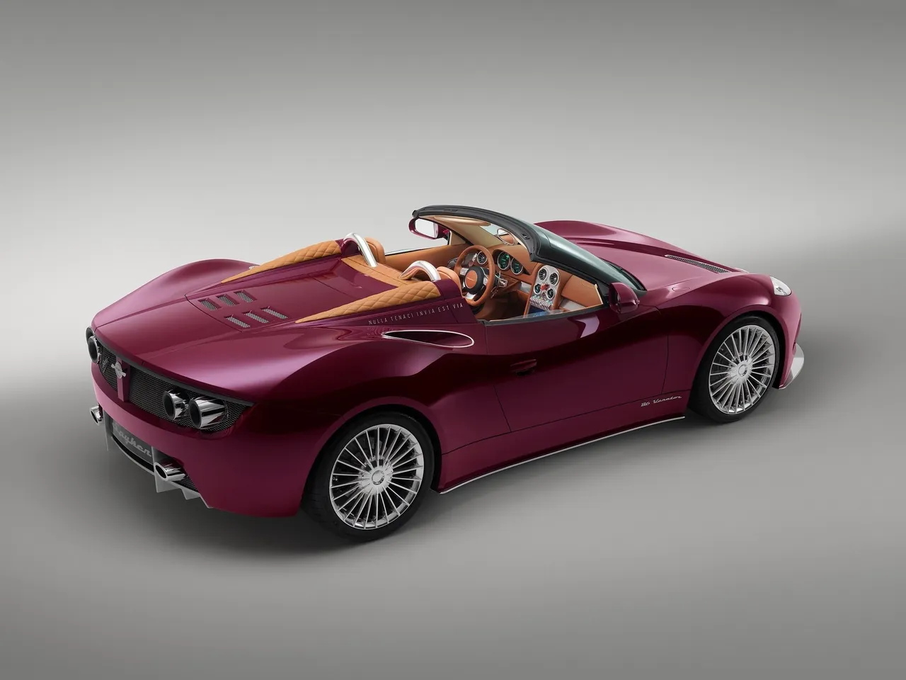 Spyker B6 Venator Spyder Concept (2013) – zadní tříčtvrteční pohled
