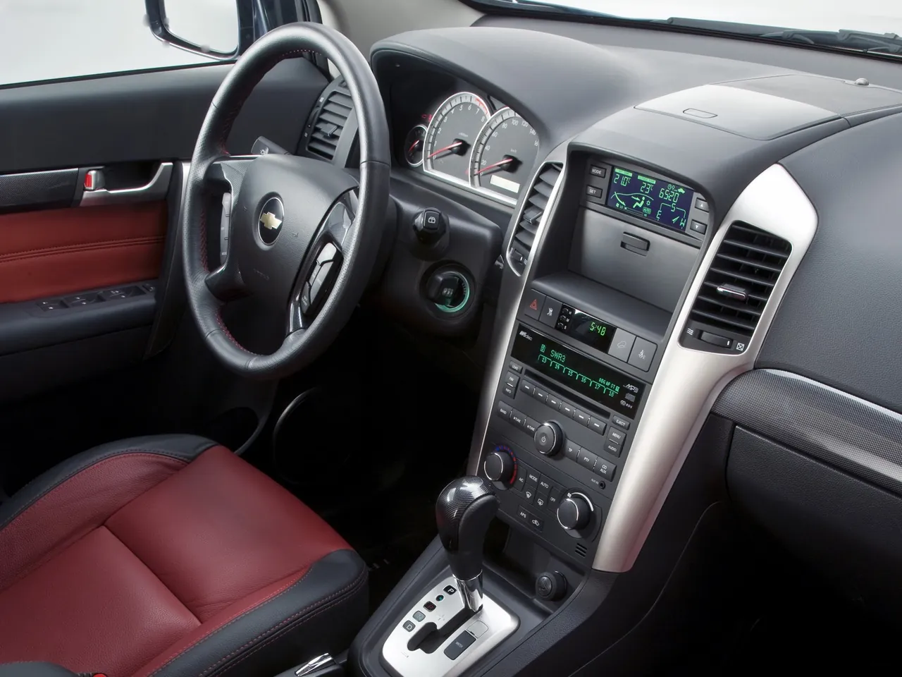 Chevrolet Captiva Sport (2008) – interiér