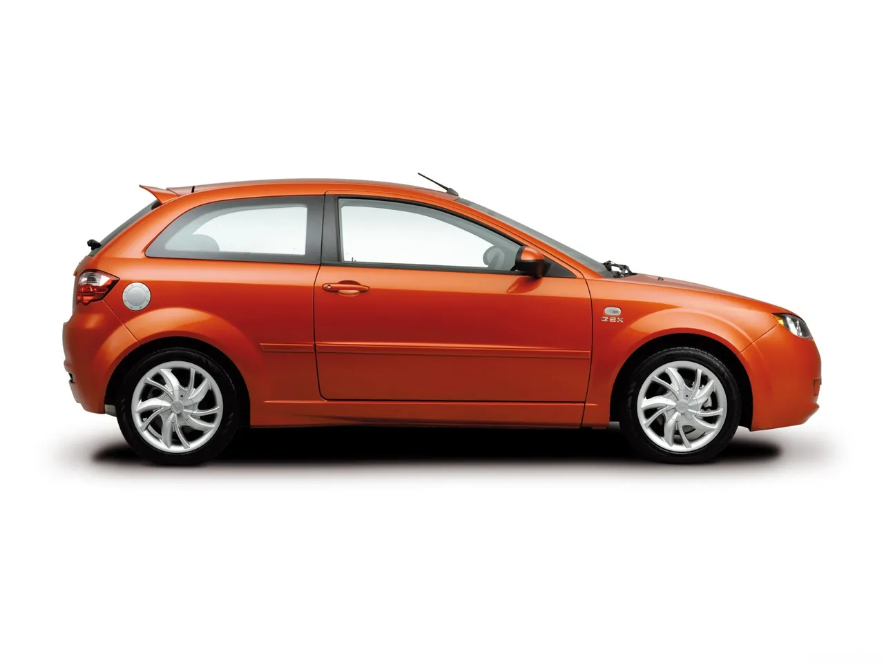 Proton Satria Neo (2008) – boční profil
