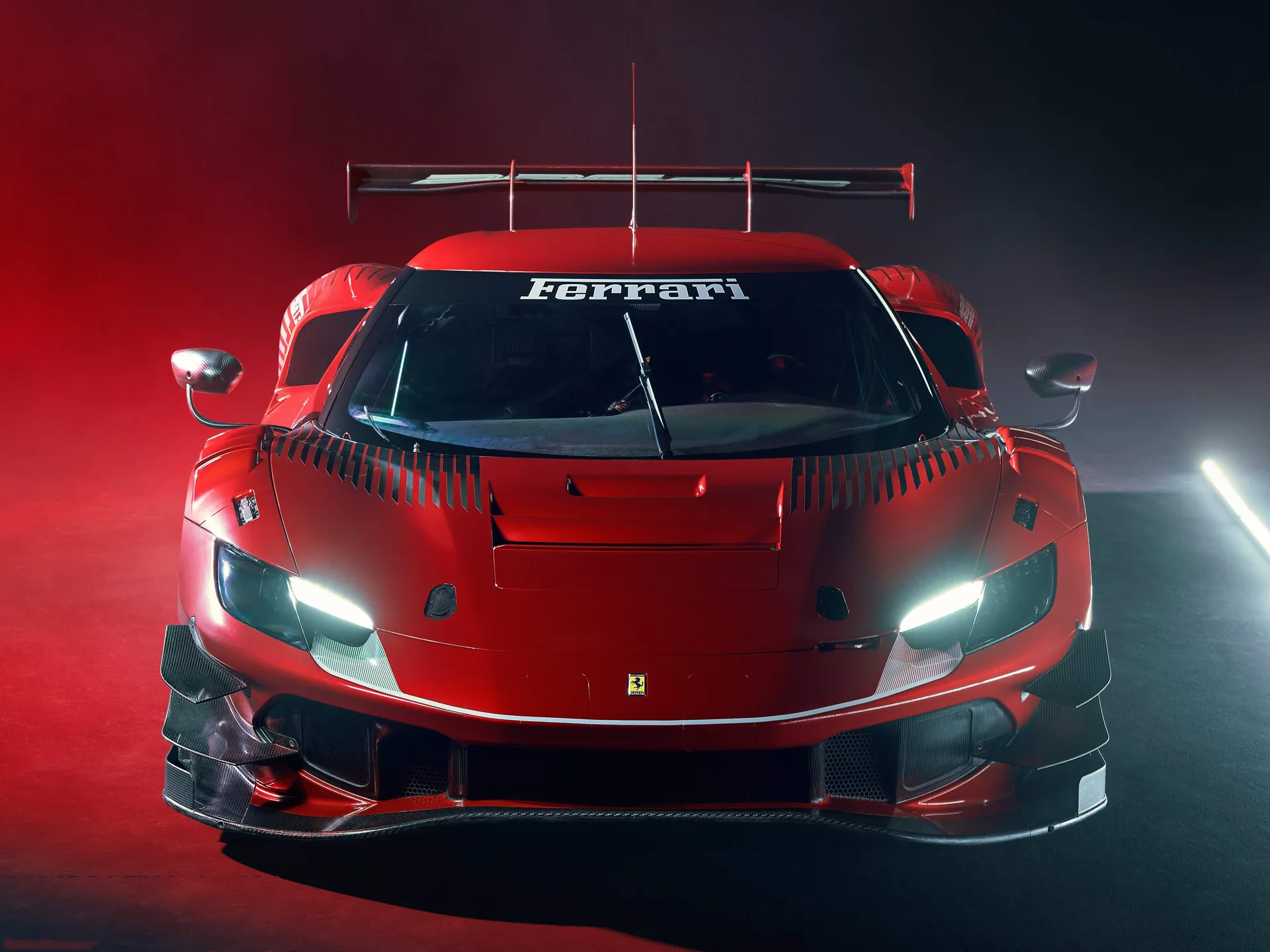 Ferrari 296 GT3 (2023) – zepředu