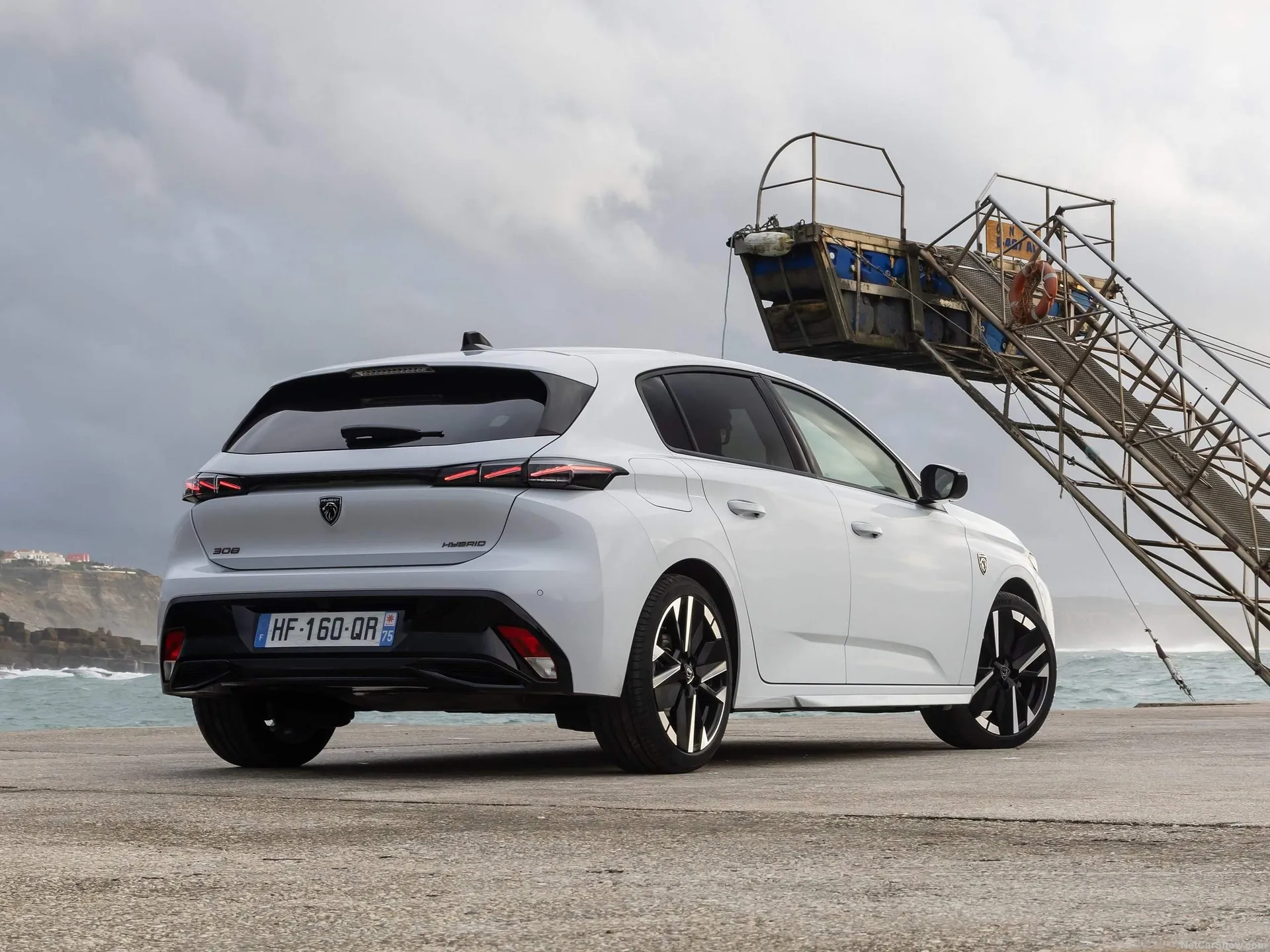 Peugeot 308 (2026) – zadní tříčtvrteční pohled