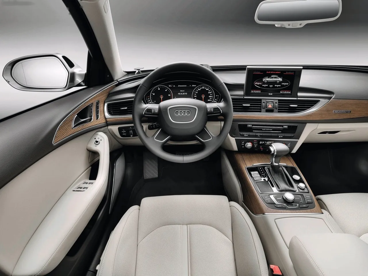 Audi A6 (2012) – interiér