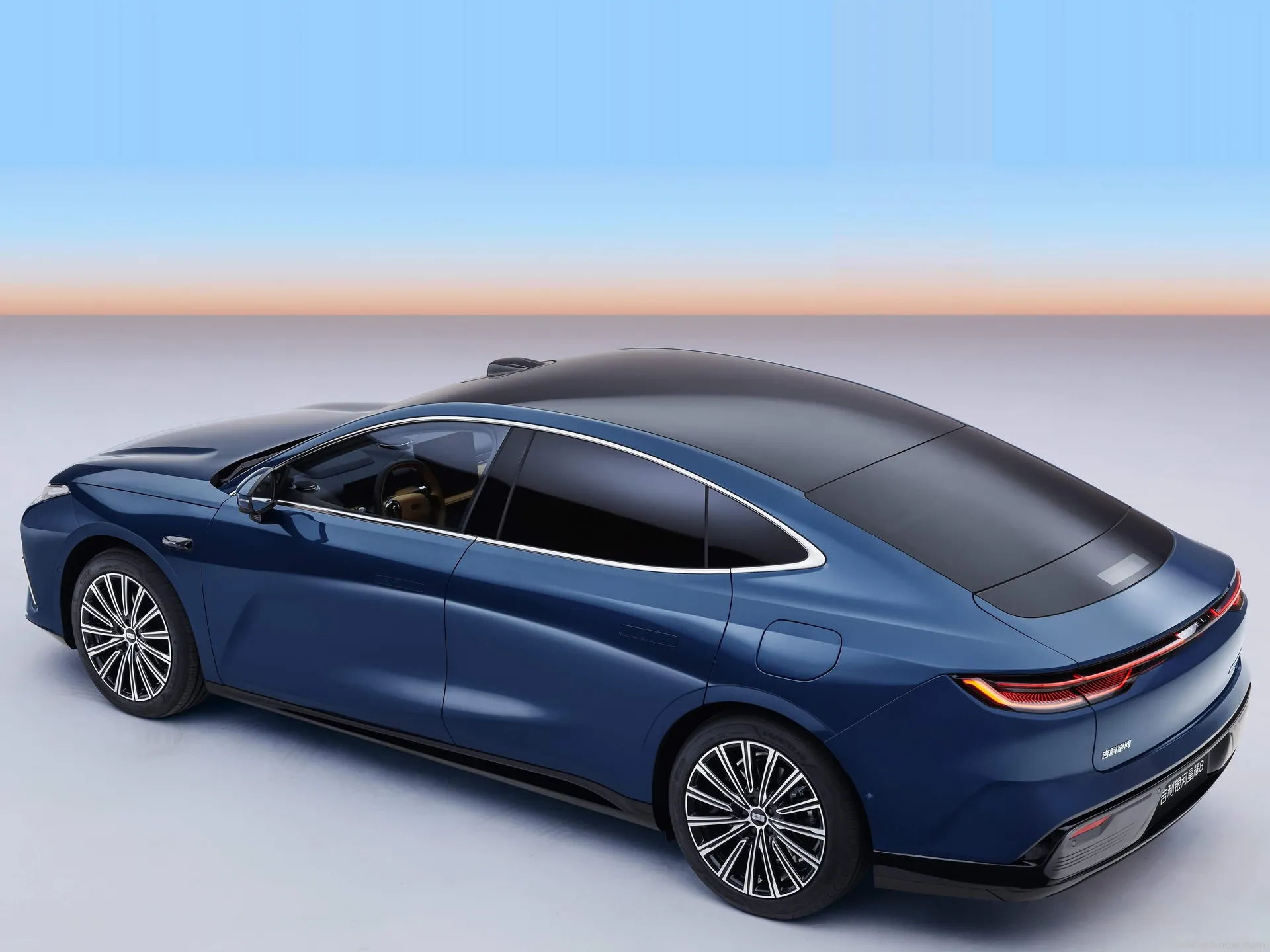 Geely Galaxy Starshine 8 (2026) – zadní tříčtvrteční pohled