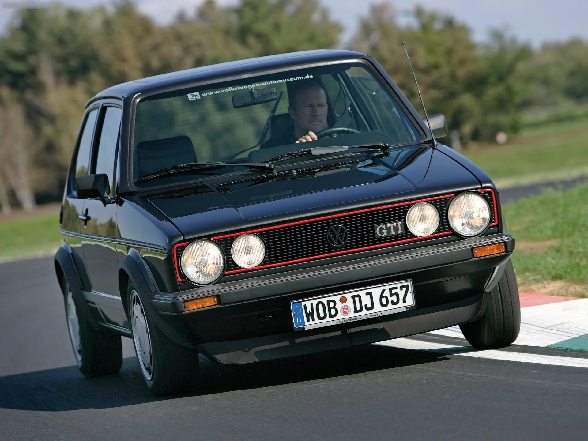 Volkswagen Golf GTI Pirelli (1983)