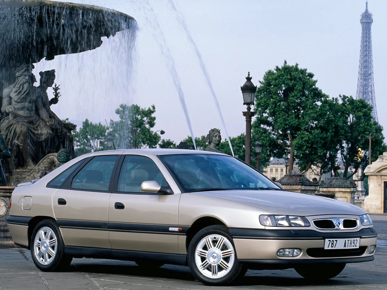 Renault Safrane (1996)