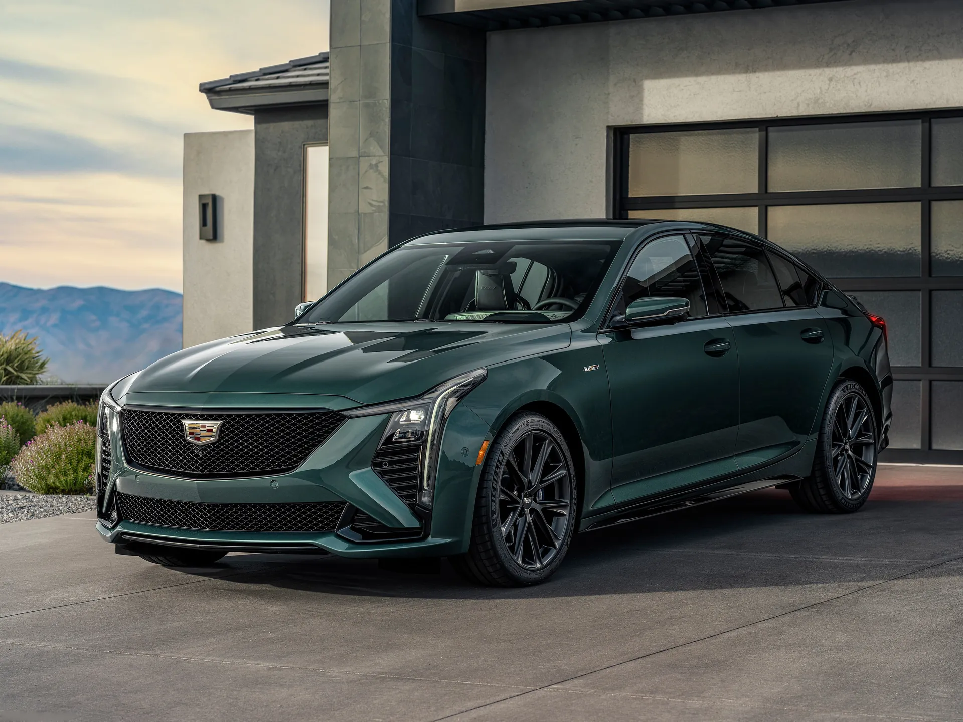 Cadillac CT5-V (2025)