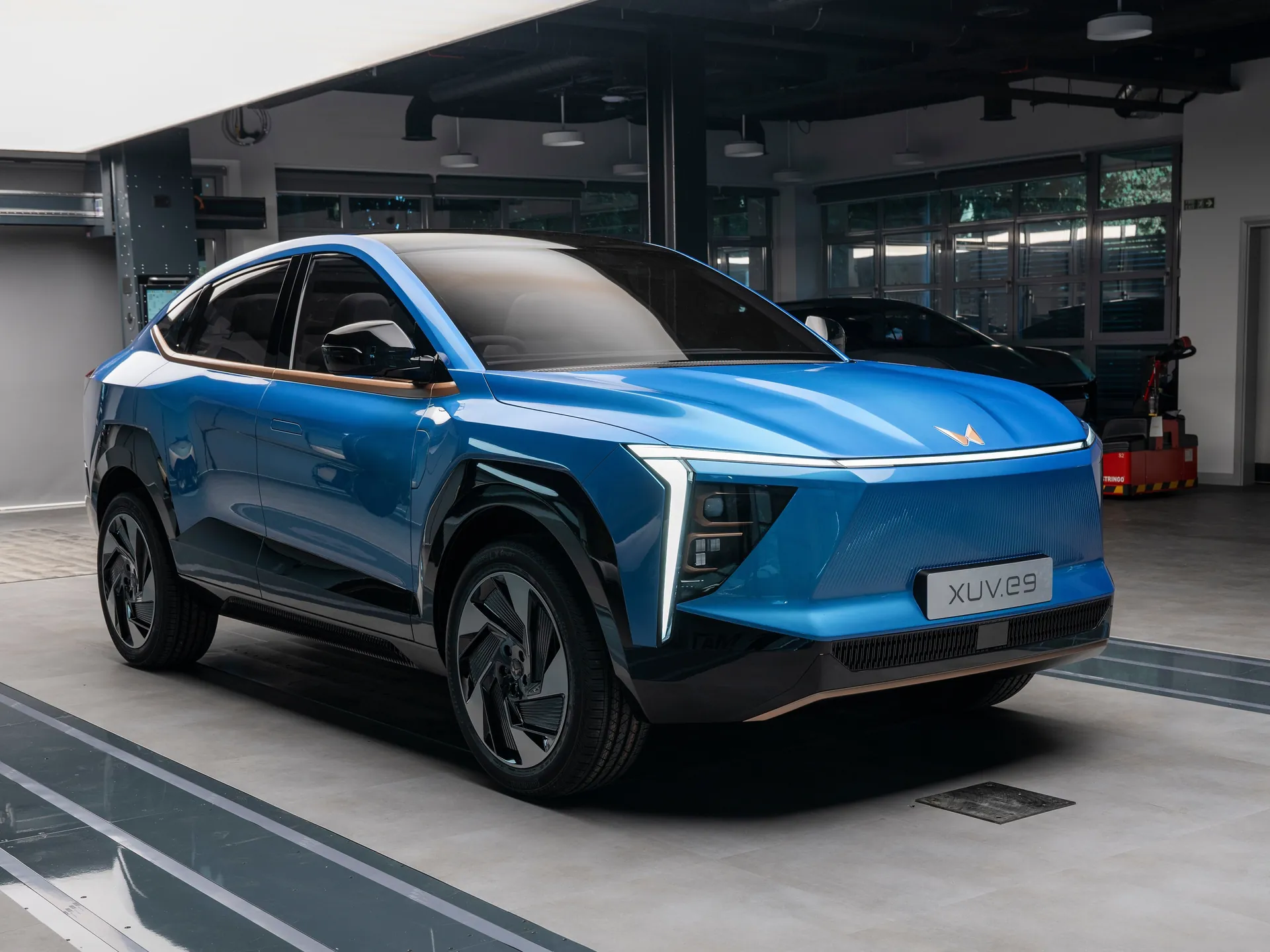 Mahindra XUV.e9 Concept (2022)