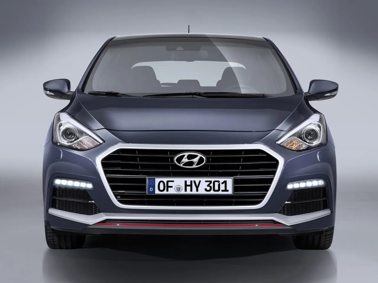 Hyundai i30 Turbo (2015) – zepředu