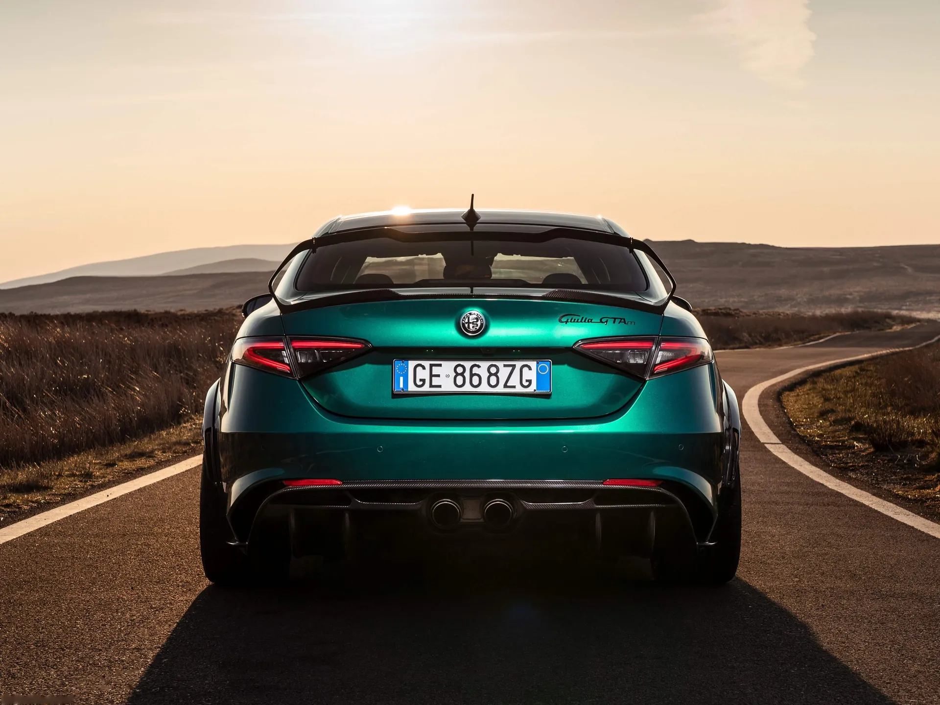 Alfa Romeo Giulia GTA (2021) – zezadu