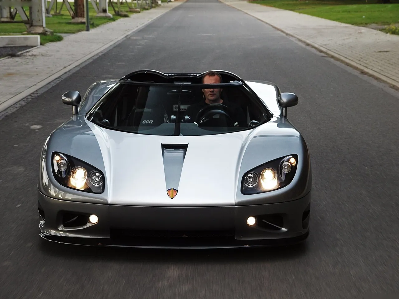 Edo Koenigsegg CCR (2011) – zepředu