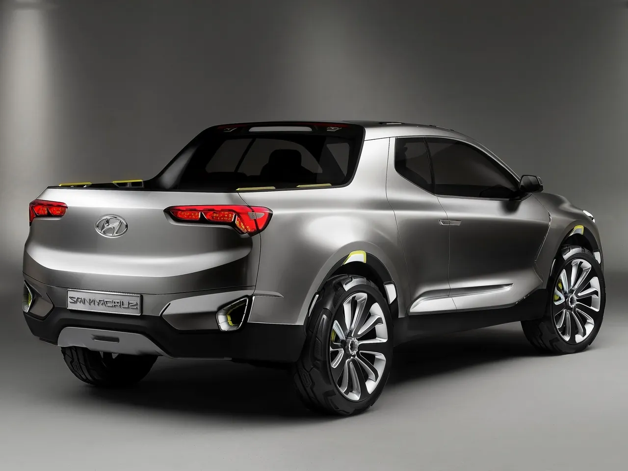Hyundai Santa Cruz Crossover Truck Concept (2015) - Rear Three-Quarter