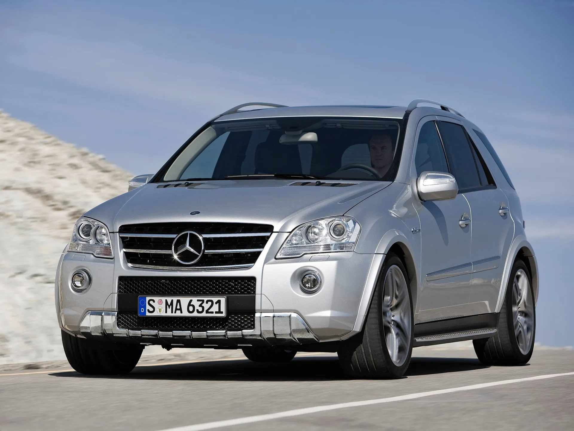 Mercedes-Benz ML 63 AMG (2009)