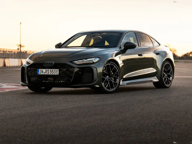 Audi RS5 Sedan (2027)