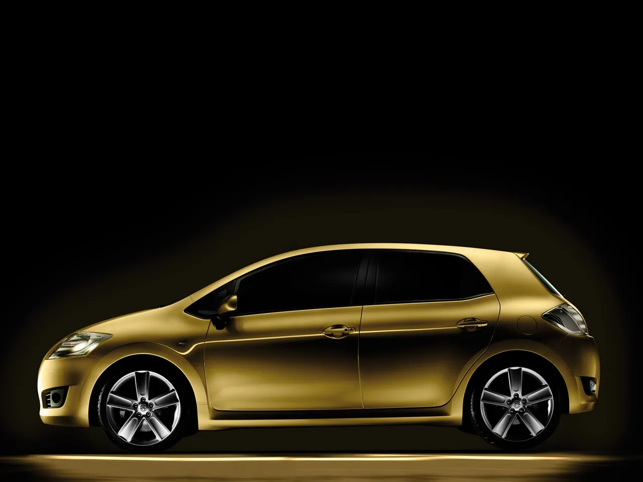 Toyota Auris Space Concept (2006) - Side Profile