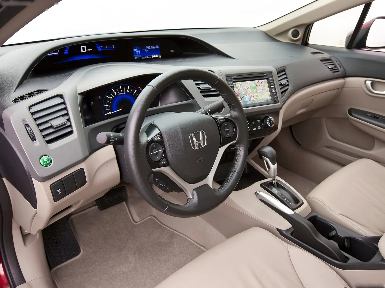 Honda Civic (2012) – interiér